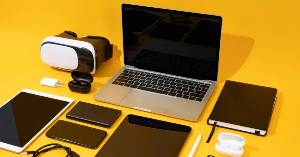 Tech Geek Nelson brand featured image showing laptop, smartphone, and futuristic tech elements